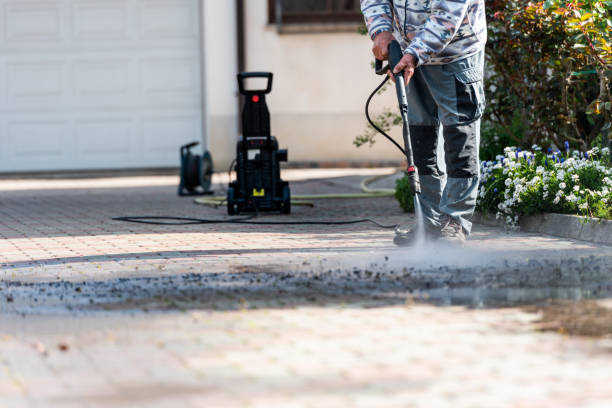 Professional Pressure Washing in Island City, OR